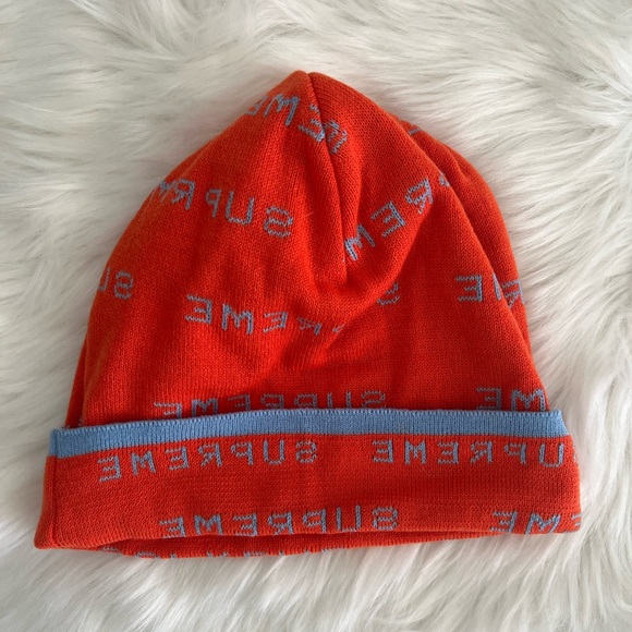 Supreme Logo Repeat Beanie - Picture 2 of 2